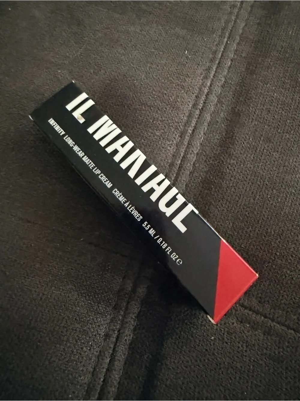 IL MAKIAGE Black-to-Red Gradient Liquid Lipstick